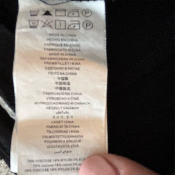 Michael Kors Women's Black Leggings Size S Casual Mid Rise - Picture 6 of 7